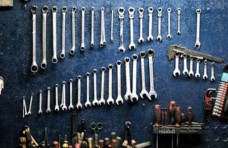 Some Common Engine Tools