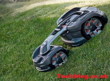 How Does Robot Lawn Mower Work
